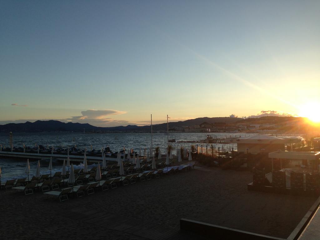 Penthouse With Jacuzzi On The Big Terrace Apartment Cannes Luaran gambar
